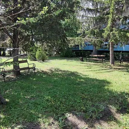 спортна база ветрен Hostel *